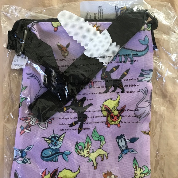 loungefly eevee bolsa